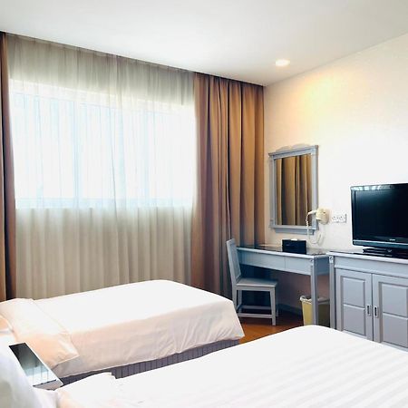 Penview Hotel Kuching Dış mekan fotoğraf