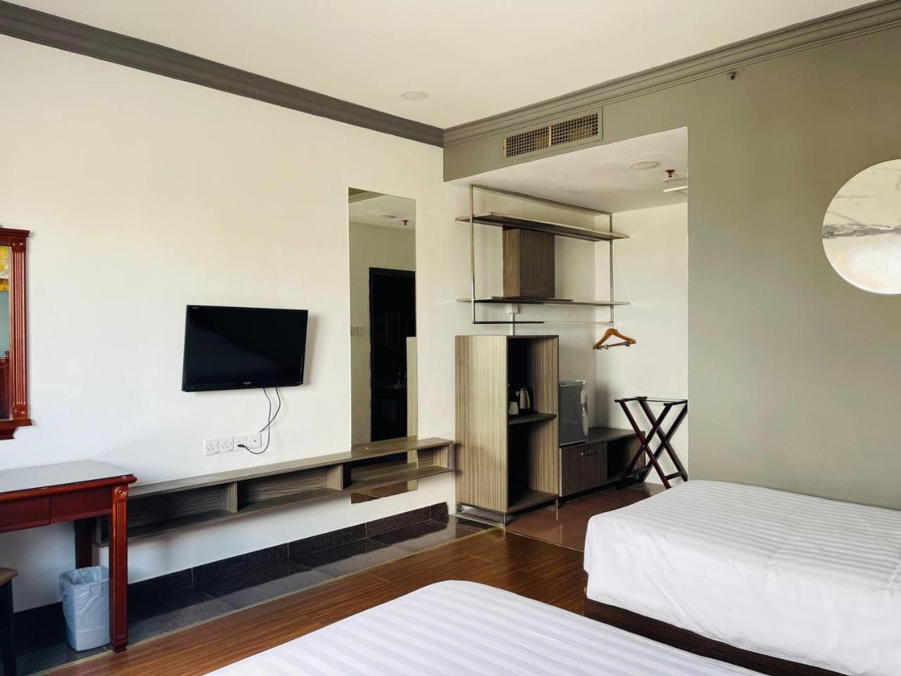 Penview Hotel Kuching Dış mekan fotoğraf