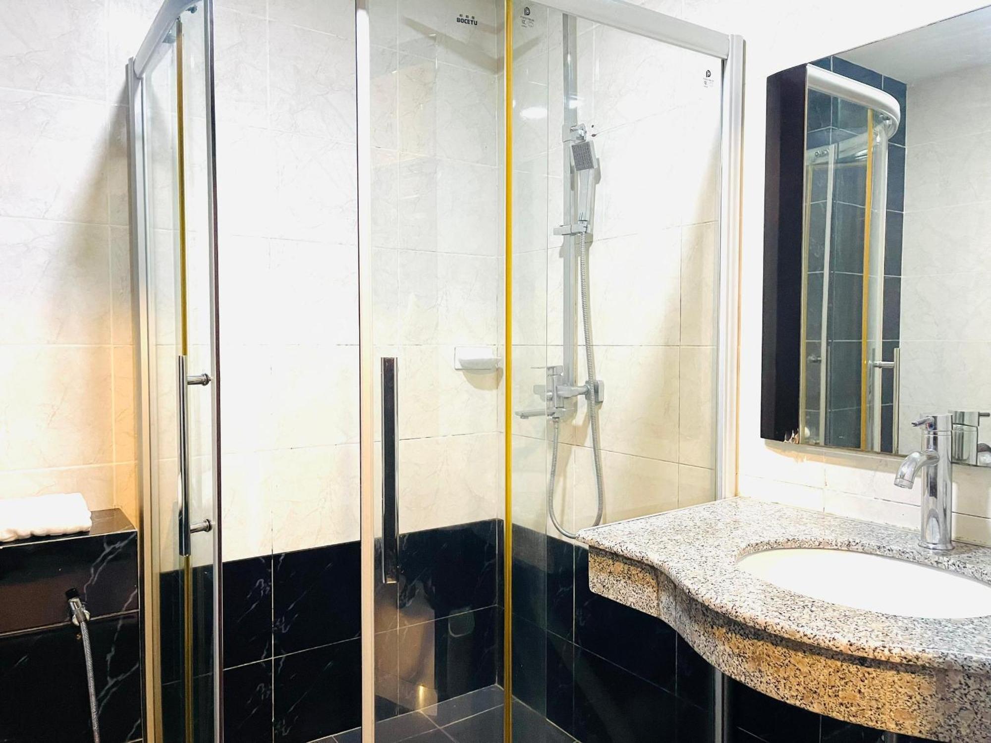 Penview Hotel Kuching Dış mekan fotoğraf