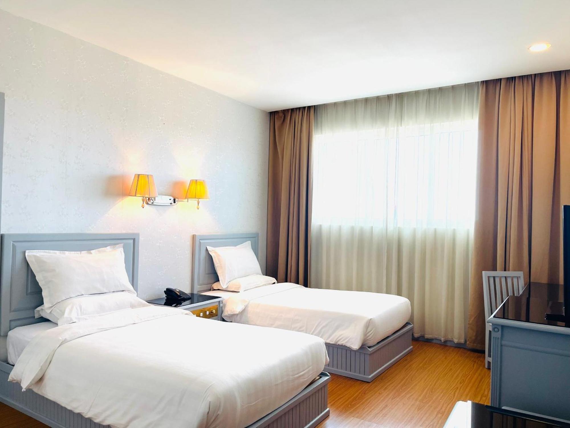 Penview Hotel Kuching Dış mekan fotoğraf