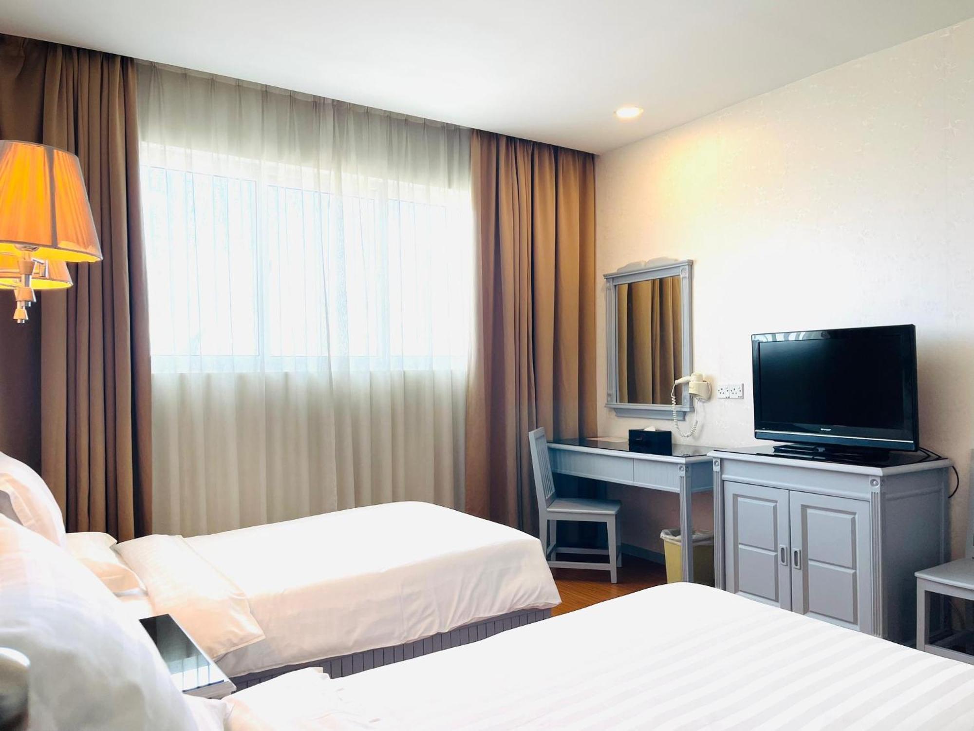 Penview Hotel Kuching Dış mekan fotoğraf